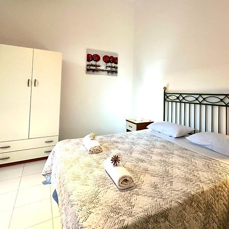 A Un Passo Dal Massimo 2 Apartment ปาแลร์โม ภายนอก รูปภาพ