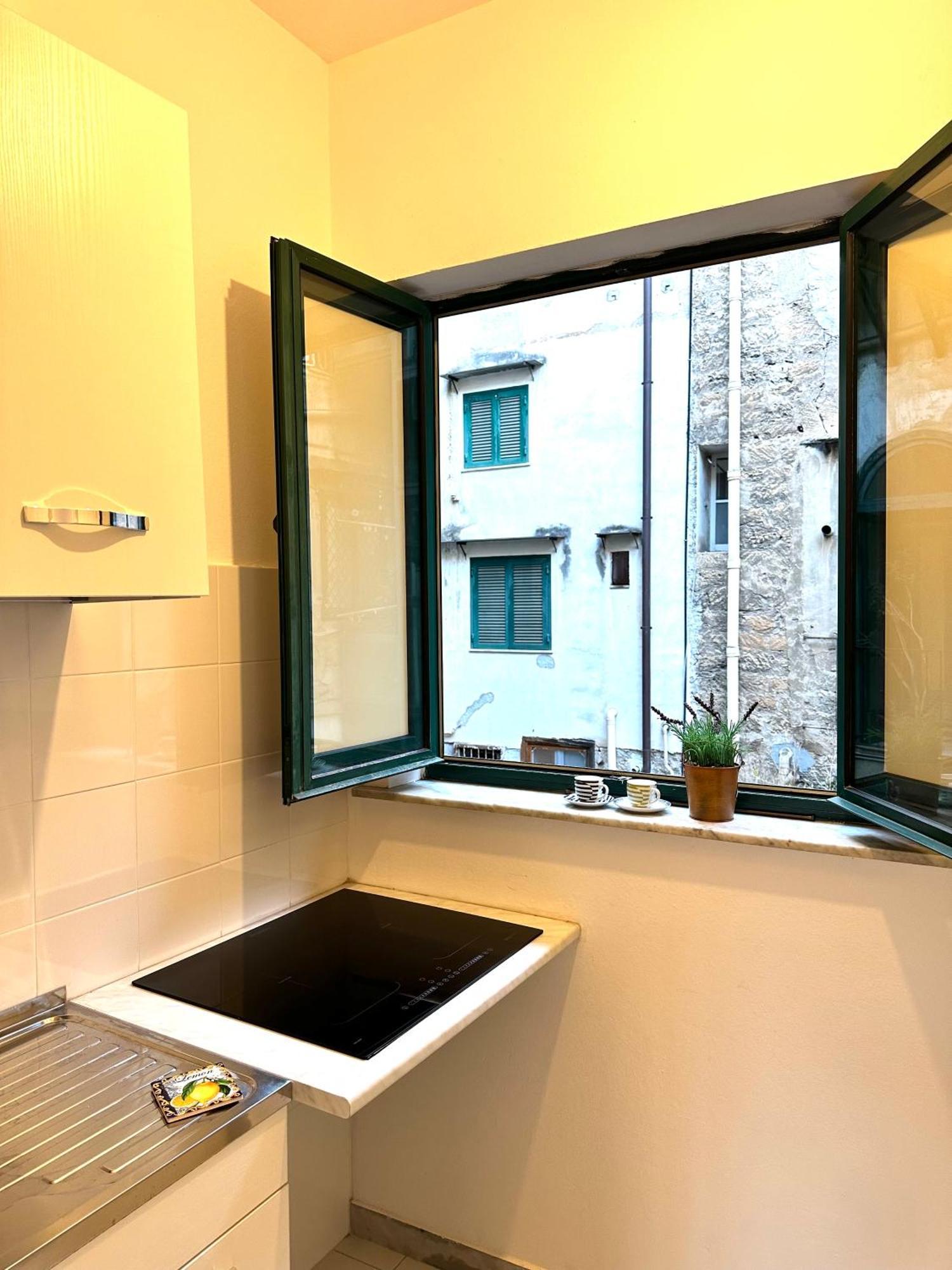 A Un Passo Dal Massimo 2 Apartment ปาแลร์โม ภายนอก รูปภาพ