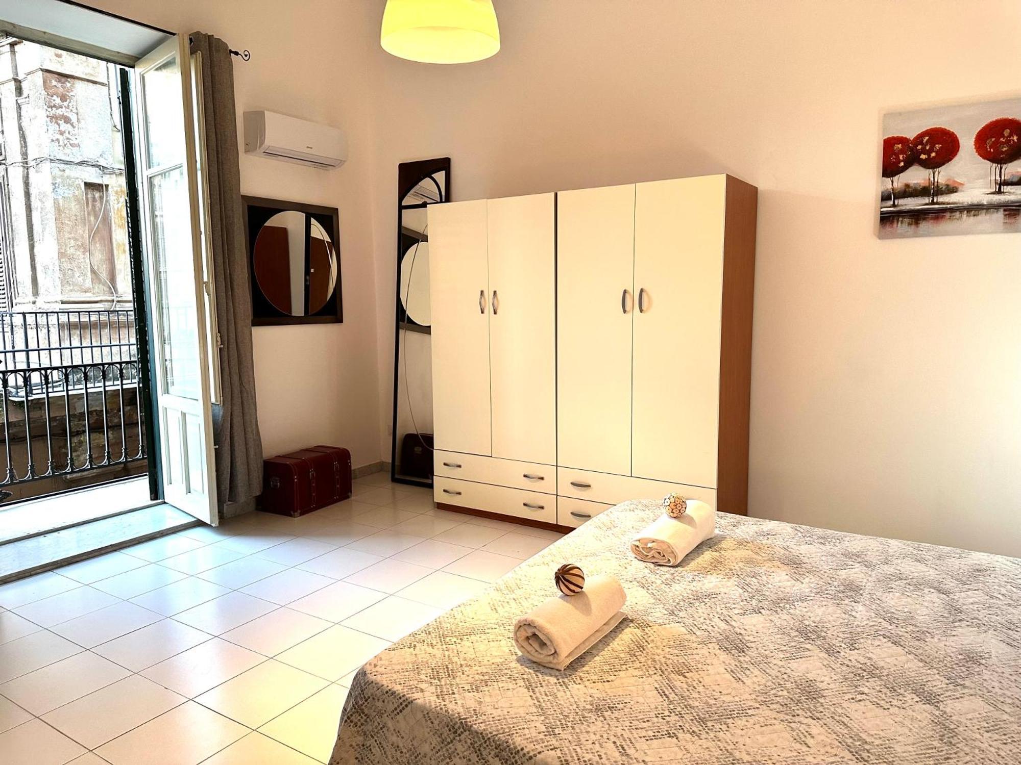 A Un Passo Dal Massimo 2 Apartment ปาแลร์โม ภายนอก รูปภาพ